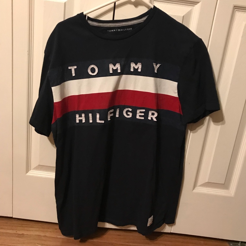 Tommy Hilfiger men’s large T-shirt
